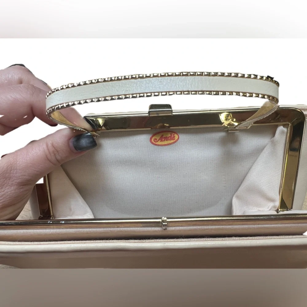 Vintage Ande’ Cream Top-Handle Bag